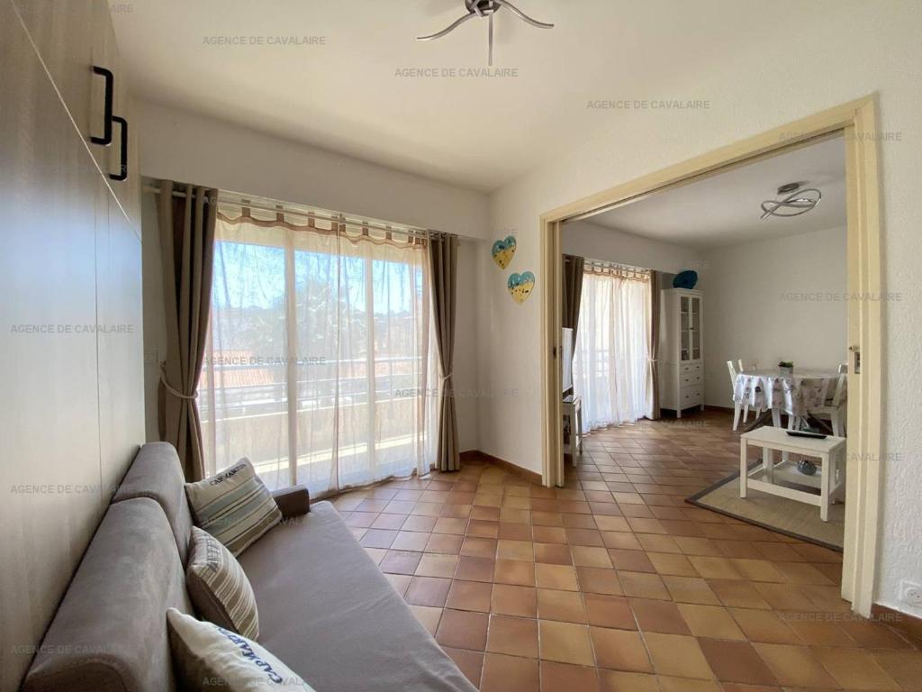 Bel appartement T3 climatisé, centre Cavalaire, proche plages et commerces - FR-1-100-273 - 4