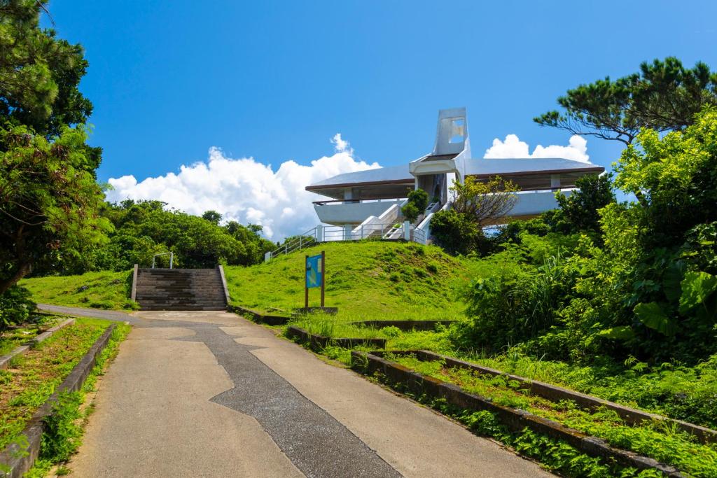 Nearby attraction