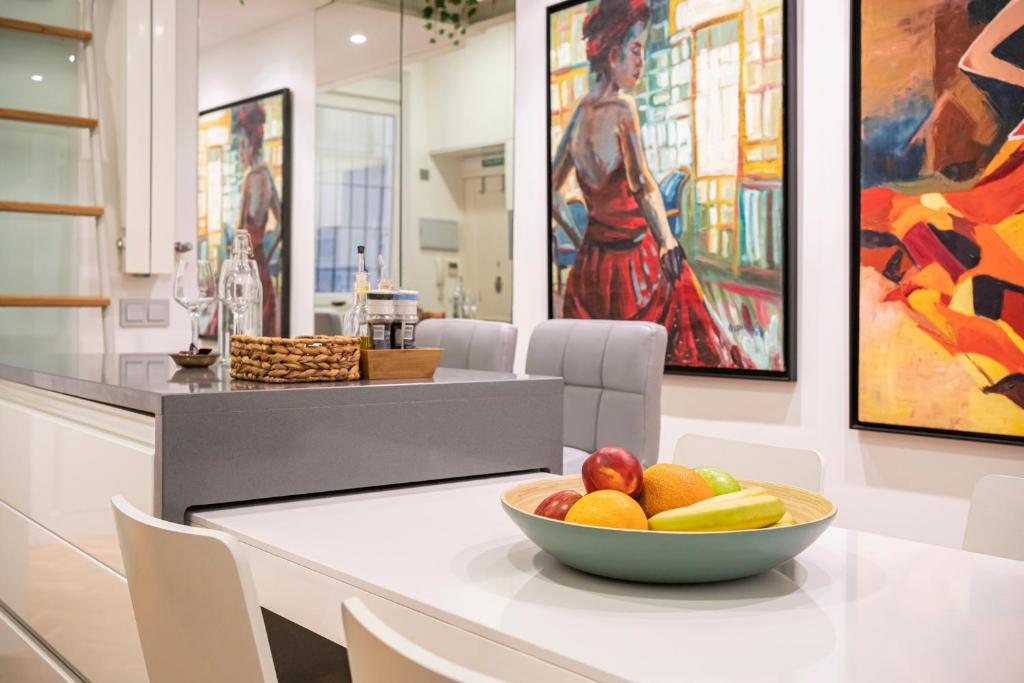 For You Rentals Apartment TEMPORAL in the Center of Madrid ESP50 - 2