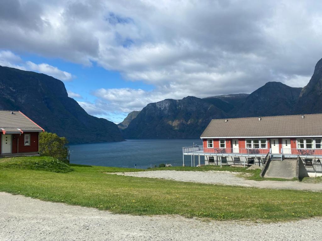 Winjum Hostel Stegastein — Hotel in Aurland
