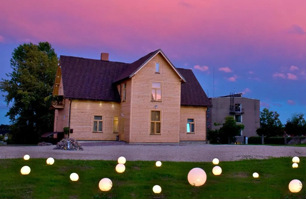 Viesu māja Jānis, Hotel in Madona