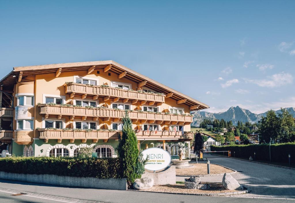 HENRI Country House Seefeld photo