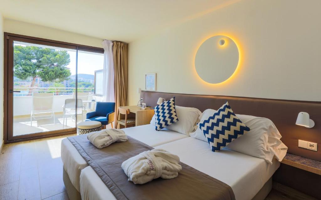 FERGUS Style Tobago - Adults Only — Hotel rooms in Magaluf, Balearic Islands