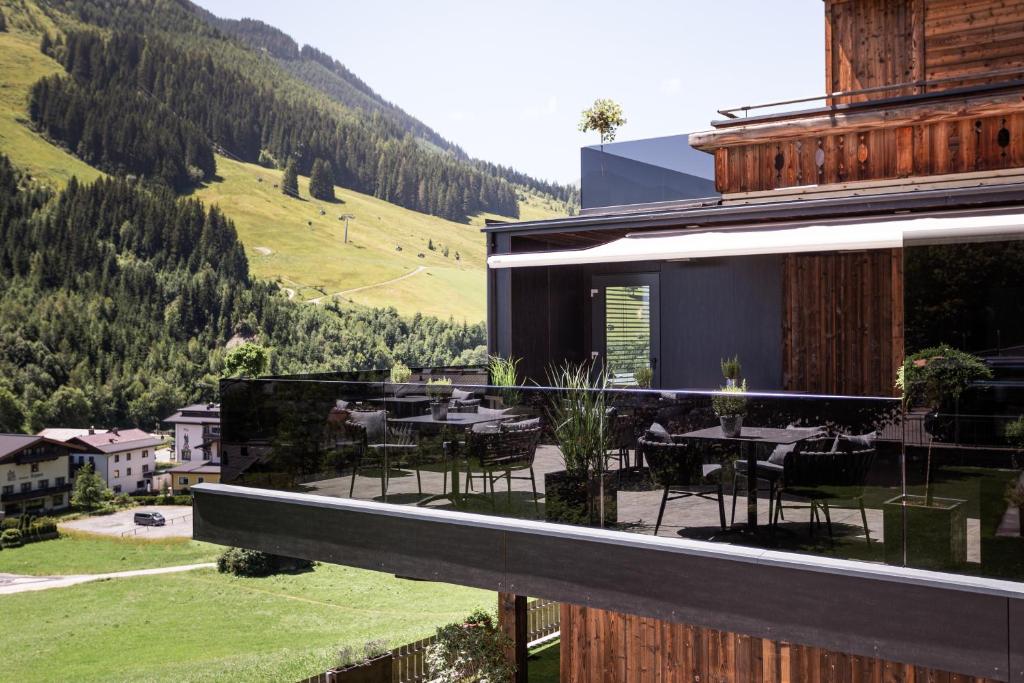 Exterior view, Hotel Das Kohlmais - direkt an der Kohlmaisbahn in Saalbach