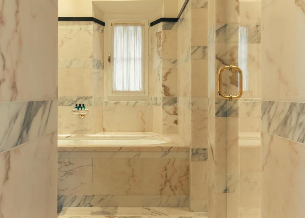 バスルーム（客室）