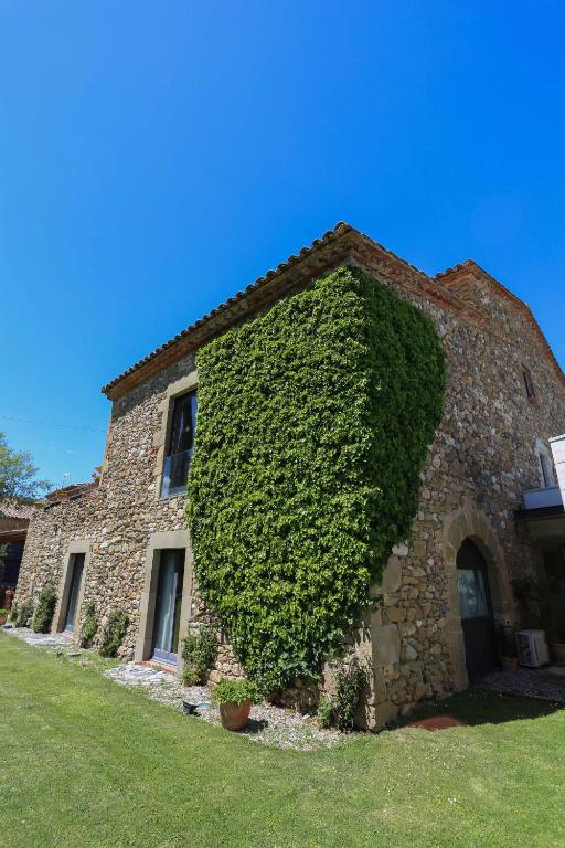 Arcs De Monells - Adults Only — Hotel building in Monells, Catalonia