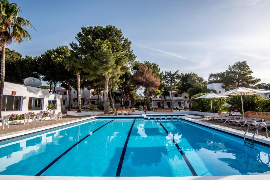 Bungalows Es Pins - Emar Hotels photo