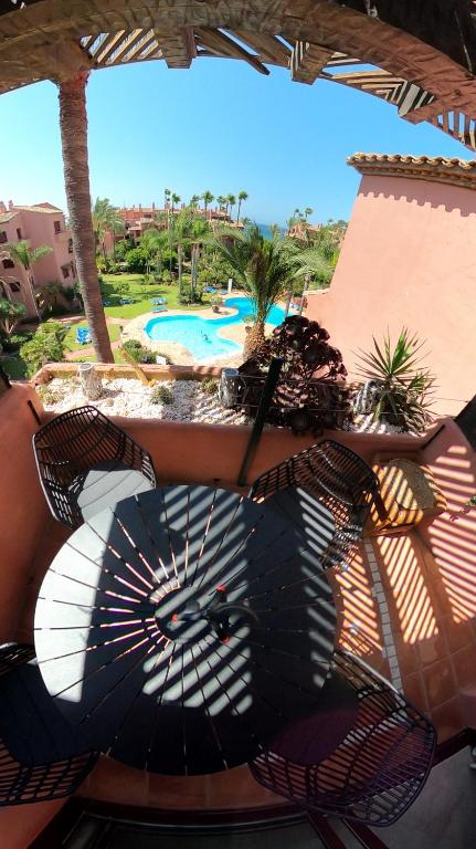 Lovely penthouse on the beach, amazing views - 4