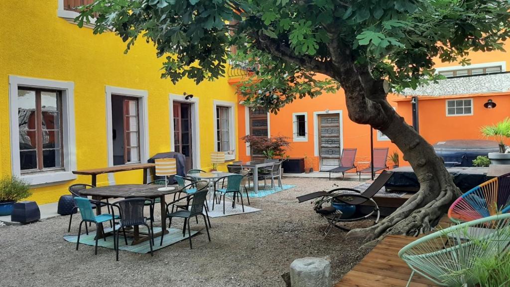 Le 9 de Cour, Chambre Caouette, Carcassonne