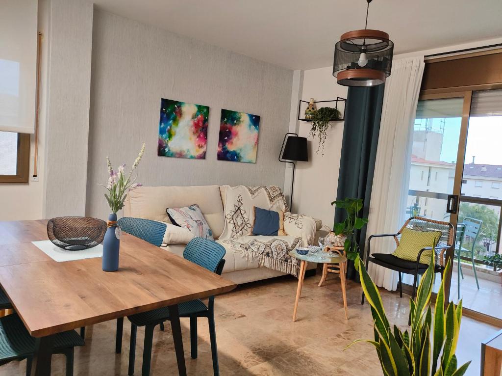 Concordia, con parking en el puerto de Cambrils, Cambrils