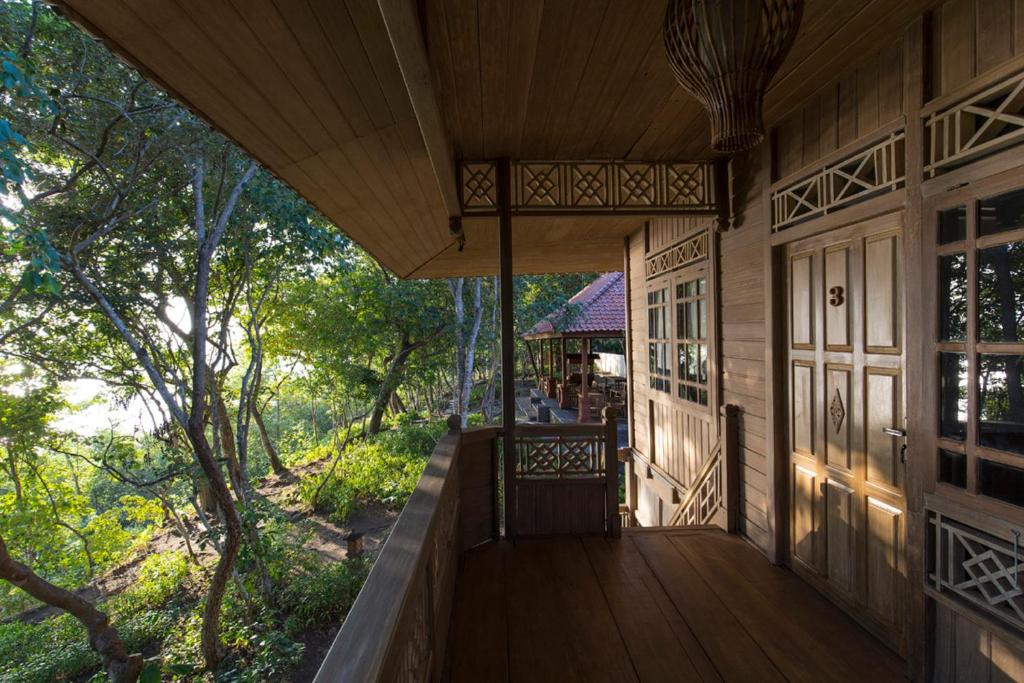 Menjangan Eco Lodge