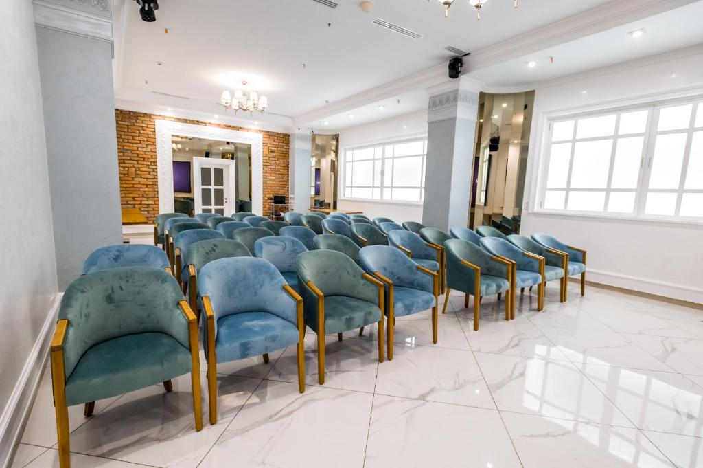 Toplantı odası / Geniş salon