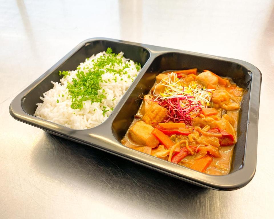 อาหารและเครื่องดื่ม