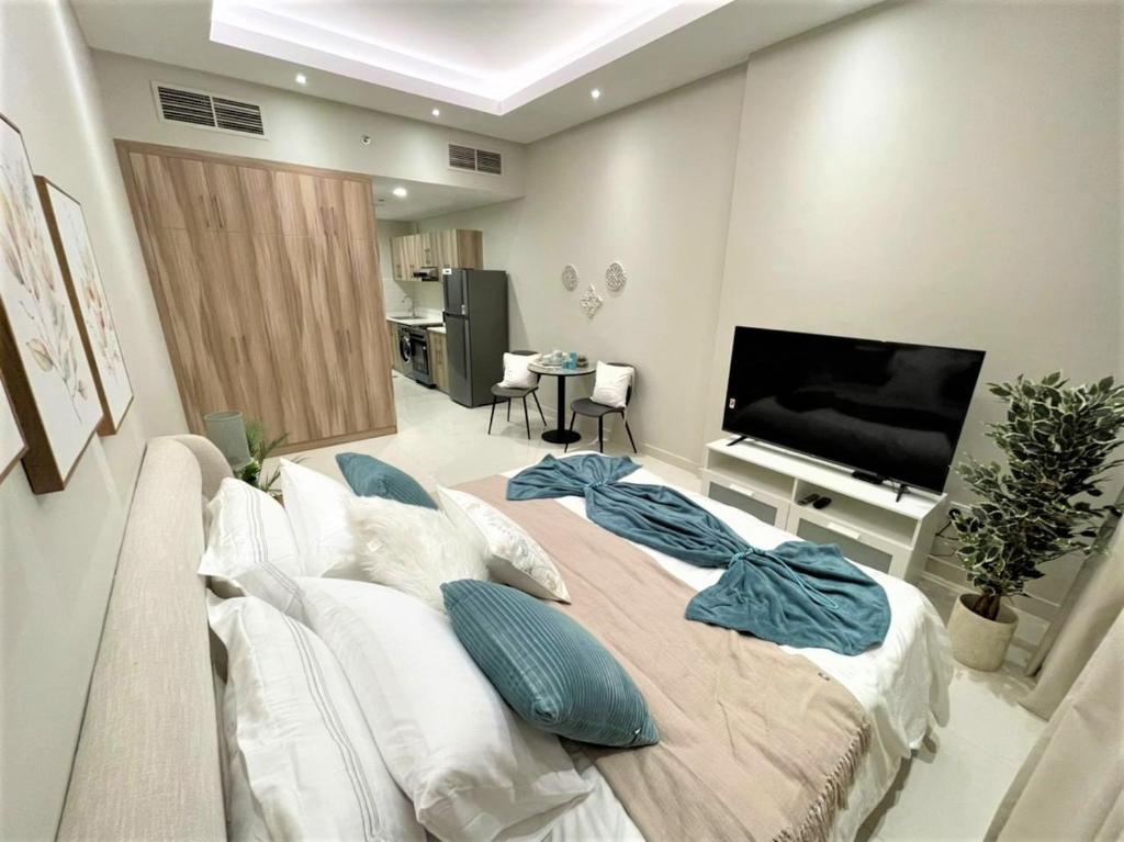 Hera Serviced Apartments photo