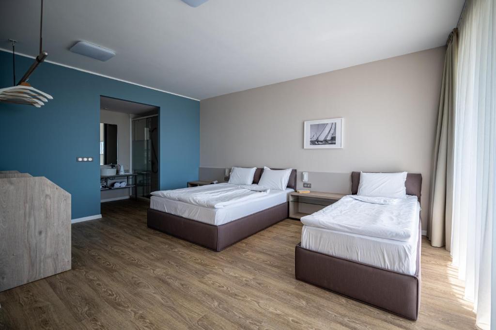 Romance Hotel and Family Suites — Pokoje in Święty Konstantyn i Helena, Region Warna