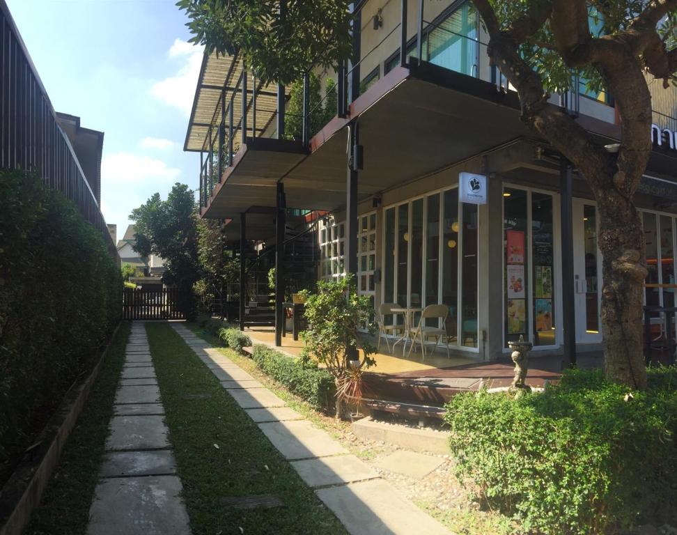 View, BED STOP Hotel Chiangmai in Chiang Mai