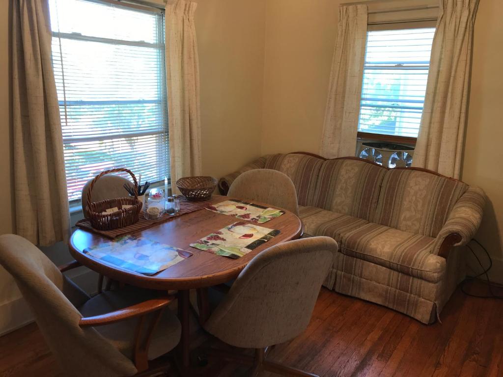 Airport, Eastman Dental, UofR & Medical Ctr at Strong Hospital