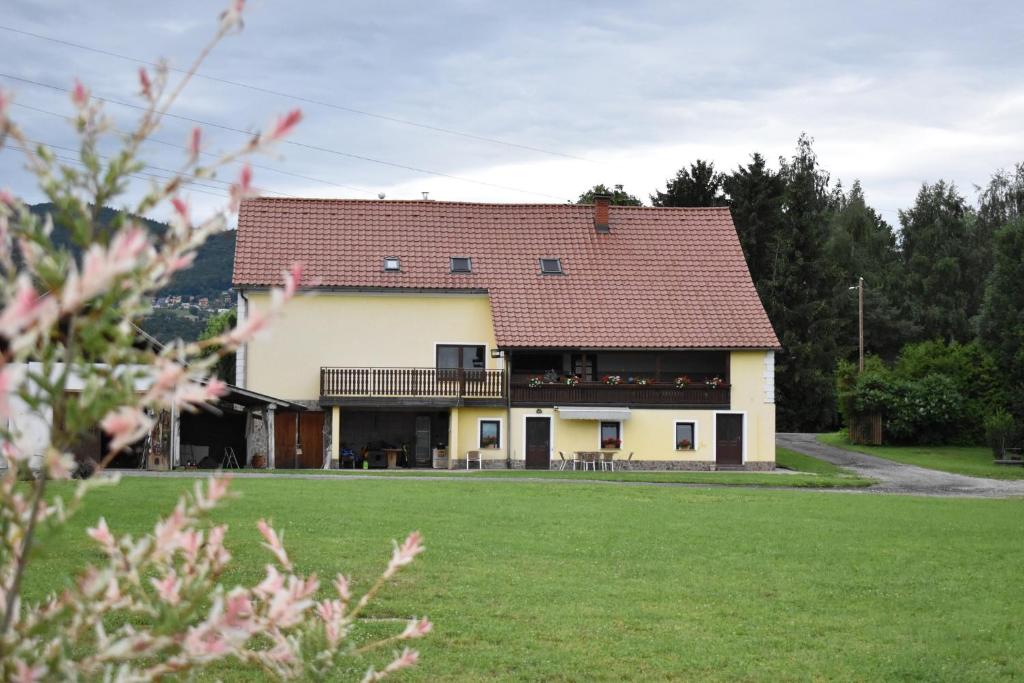 Hostel kmetija Frangez — Hotel in Maribor