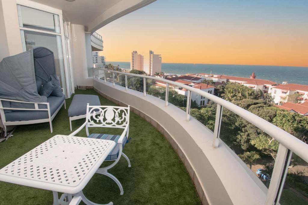 403 Oyster Schelles - by Stay in Umhlanga, Durban