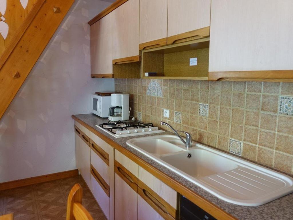 Duplex 7 pers 2 étoiles, pied des pistes et randonnées, parking, balcon, WiFi optionnel - 3