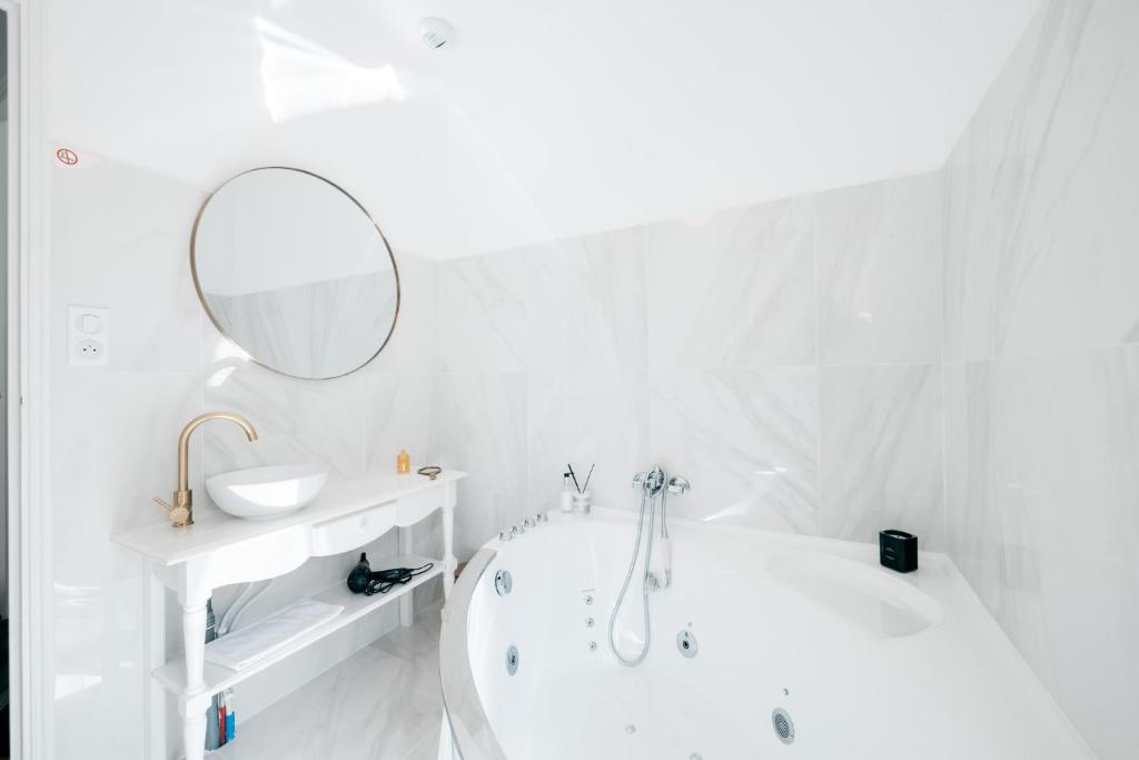 Les Précieuses Suites & Spa II - 4
