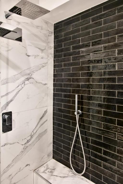Fellini Design Suites photo