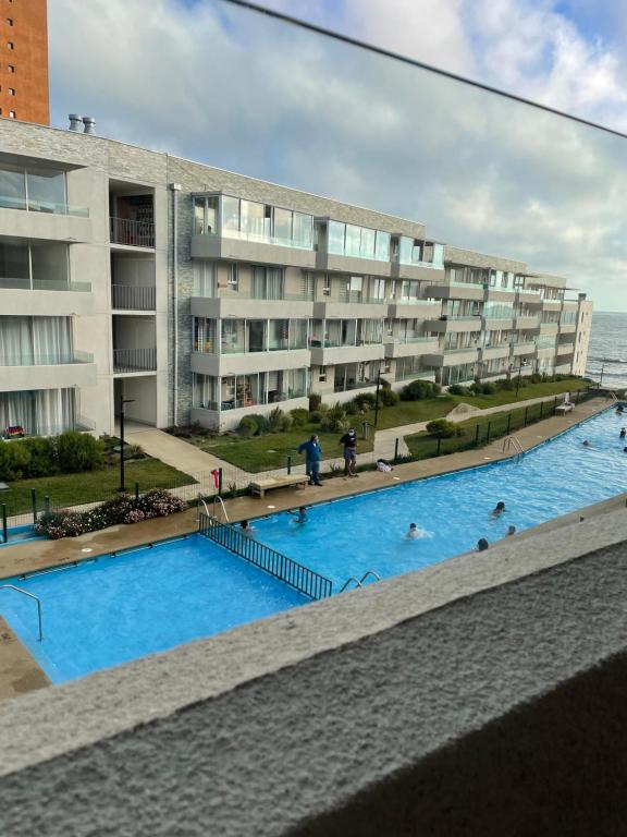 Departamento con Vista Al Mar - 4