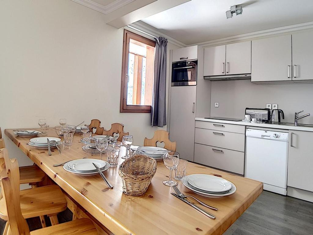 Appartement spacieux rénové, proche des pistes, balcon, sauna, hammam, WIFI - FR-1-344-753 - 4