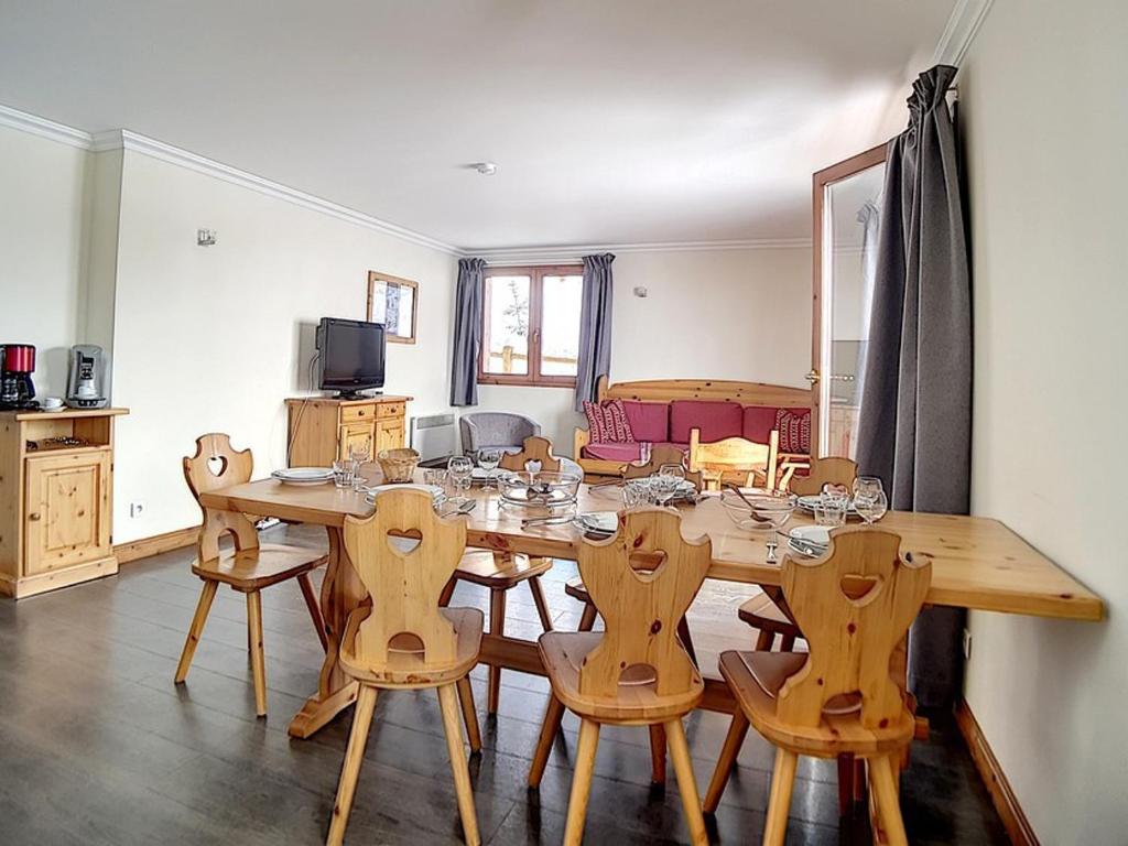 Appartement spacieux rénové, proche des pistes, balcon, sauna, hammam, WIFI - FR-1-344-753 - 5