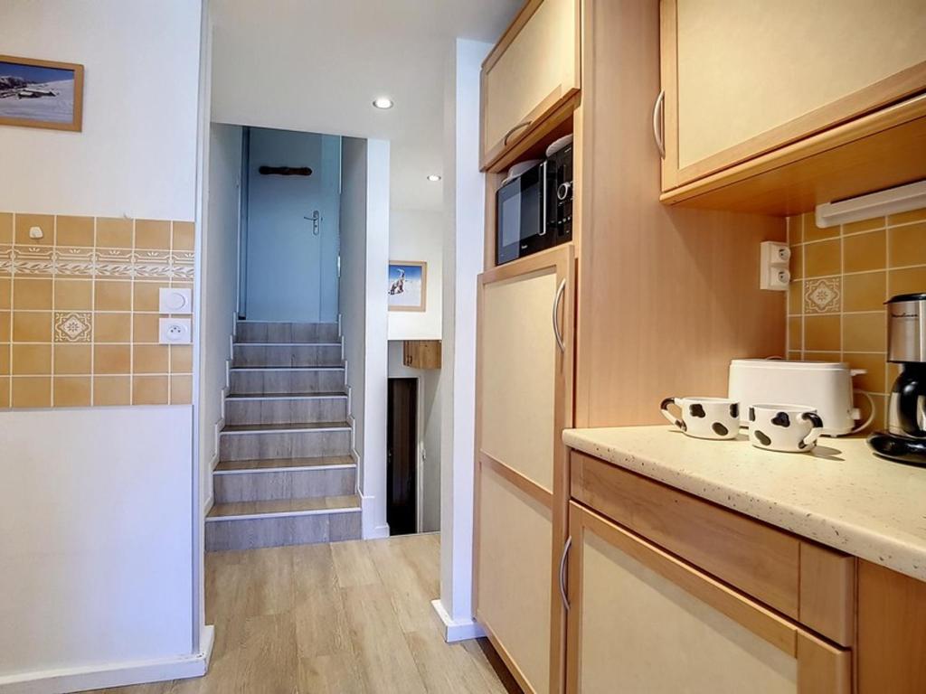Duplex 2 pièces rénové, au pied des pistes avec balcon - FR-1-344-925 - 5