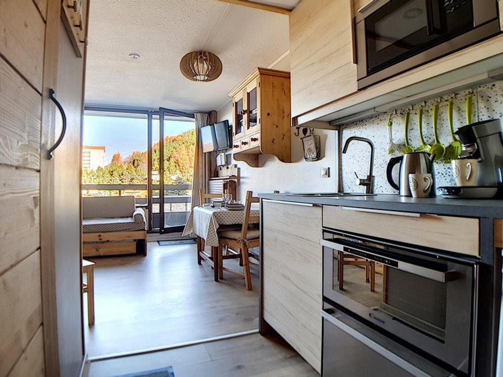 Studio rénové 2 pers. au pied des pistes avec balcon - FR-1-344-937 - 5
