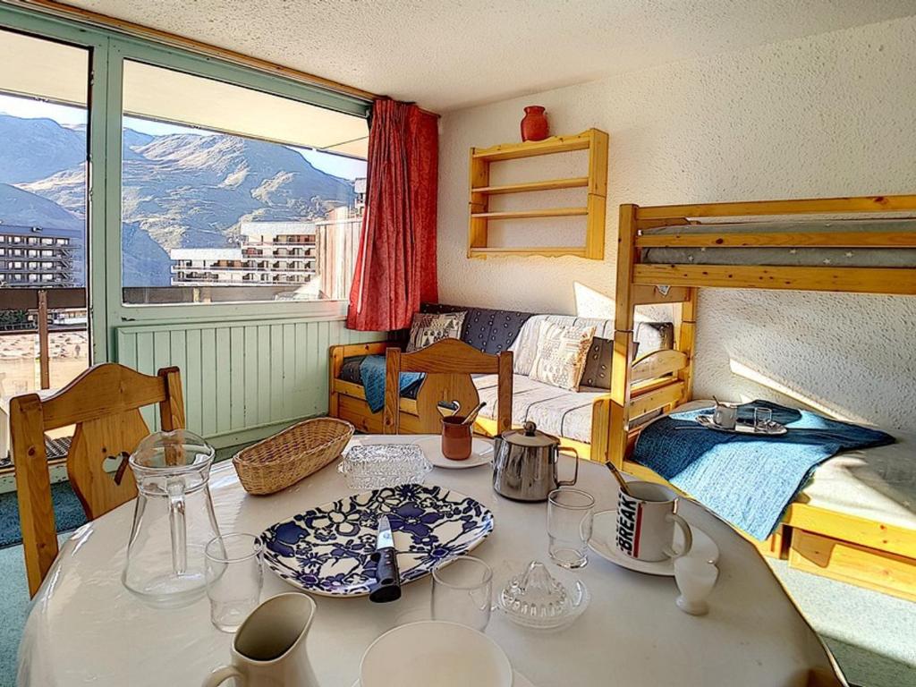 Studio ski aux pieds avec balcon exposé Sud-Ouest - FR-1-344-1000 - 5