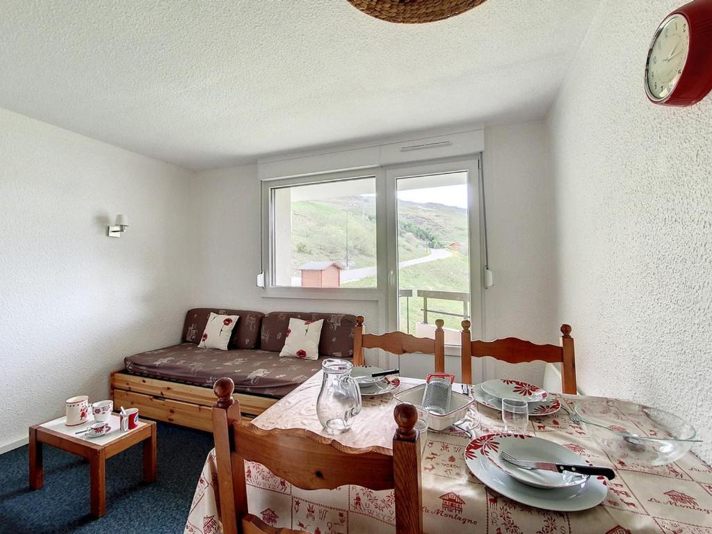Studio rénové proche des pistes avec balcon - FR-1-344-1063 - 3
