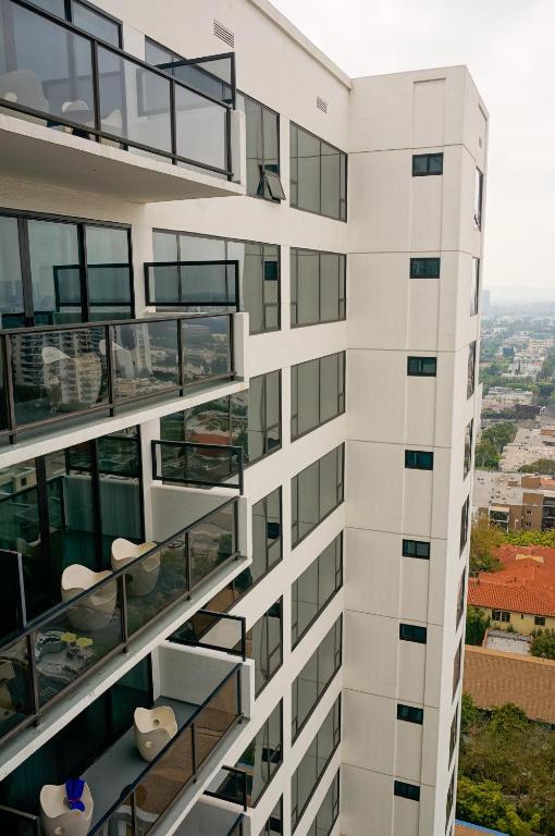 Entrance, Mondrian Los Angeles in Los Angeles (CA)