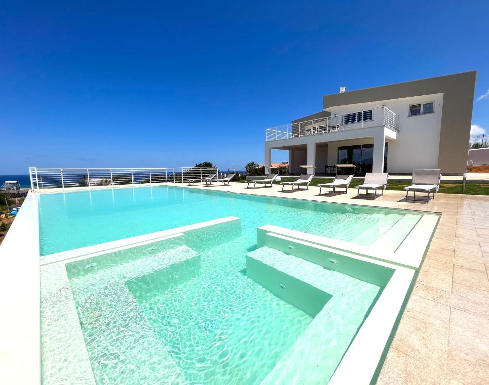 Villa Lombardo Luxury - 3