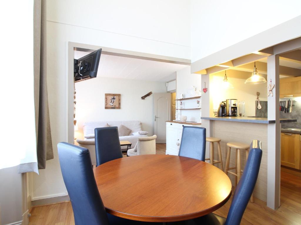 Appartement T2 bis cosy avec Wi-Fi, 100m du centre, 6 pers., cave ski & vélos - FR-1-608-214 - 2