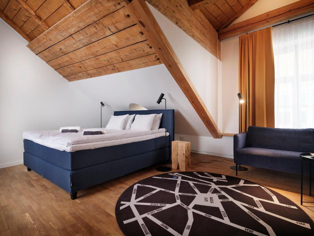 LJ5 - Old Town Rooms with Exclusive shared Roof Terrace photo