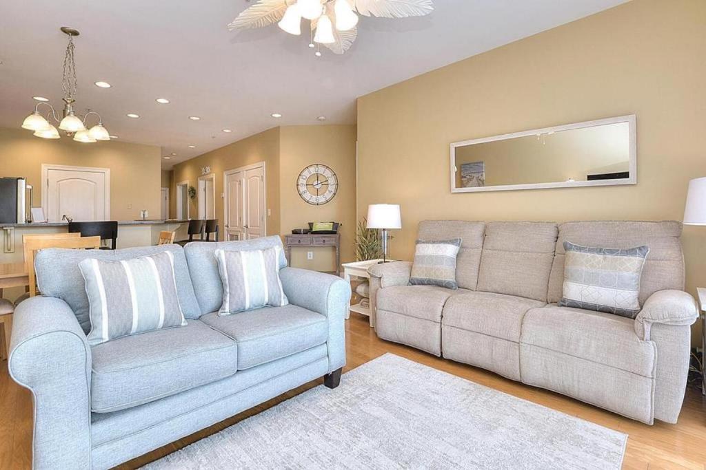 Rock N Reel, Oak Island