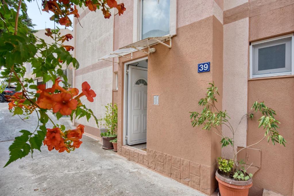 Cozy studio in Petrovac with sea view - 5