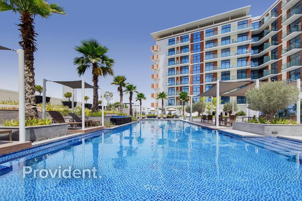 Luxurious studio fully furnished 5 stars hotel facilities in Dubai South photo