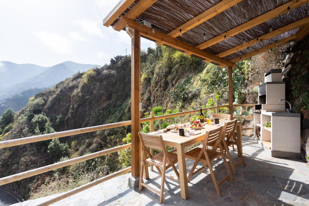 1 Cave House Anaga Unique Stay Mountains and Private Sauna 전경