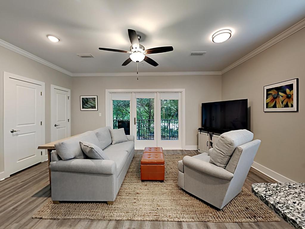 Hidden Lake #314 - Blue Beach Bungalow, Santa Rosa Beach