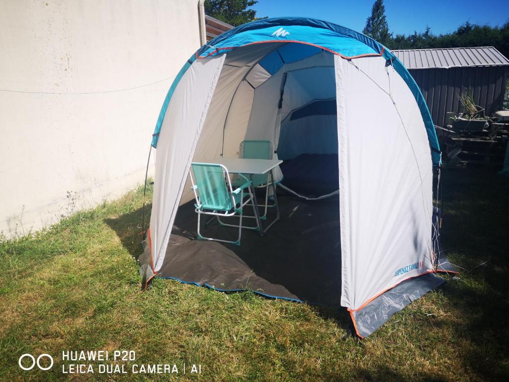 Tente chez l'habitant - 1