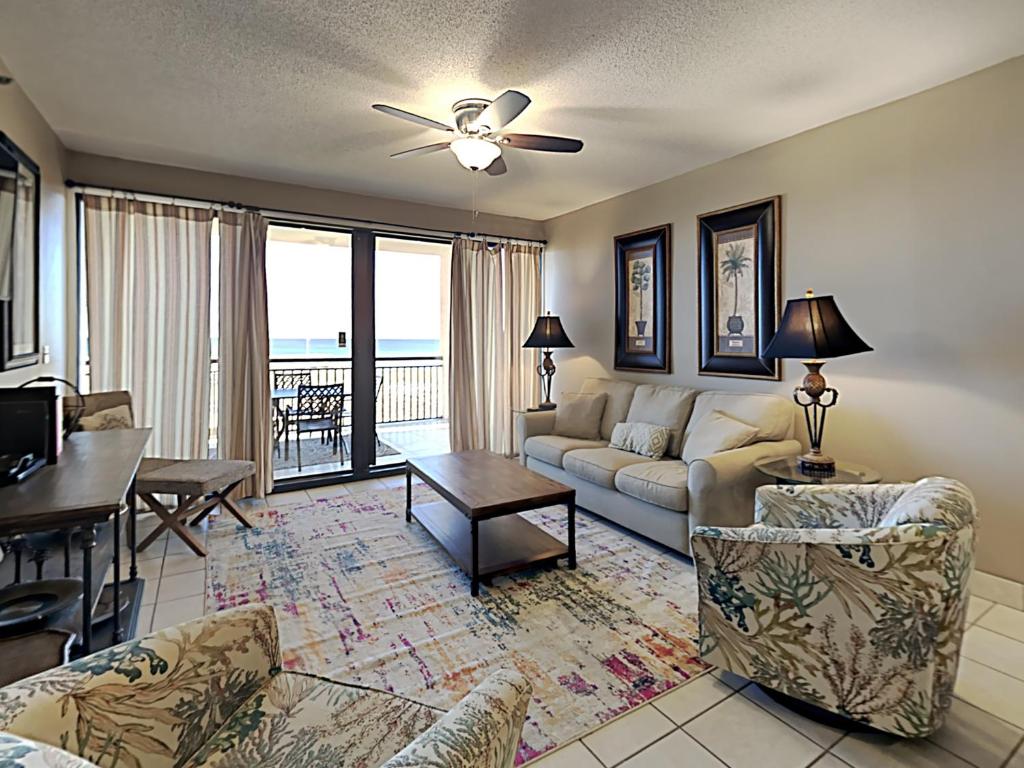 Navarre Towers #203, Navarre