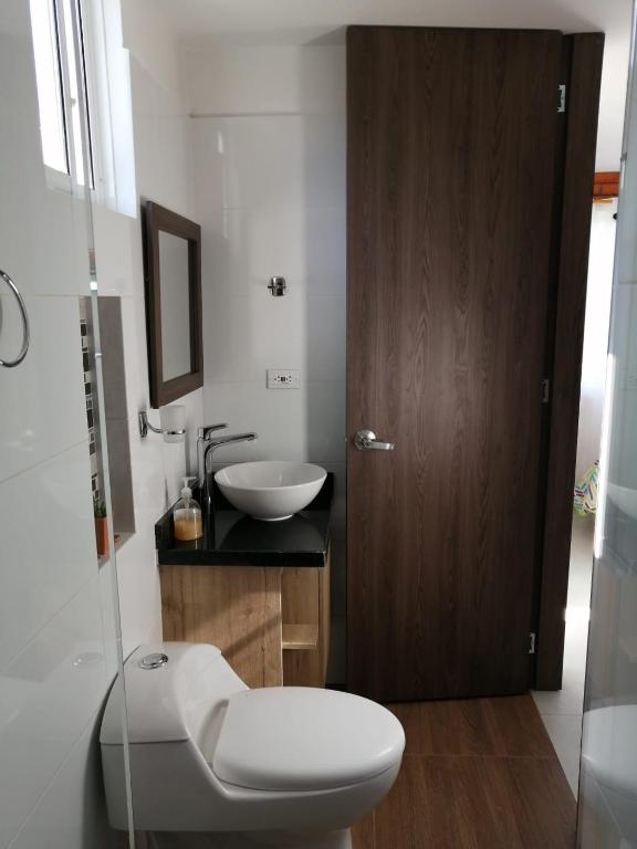 Hermoso apartamento familiar con parqueadero privado - 3