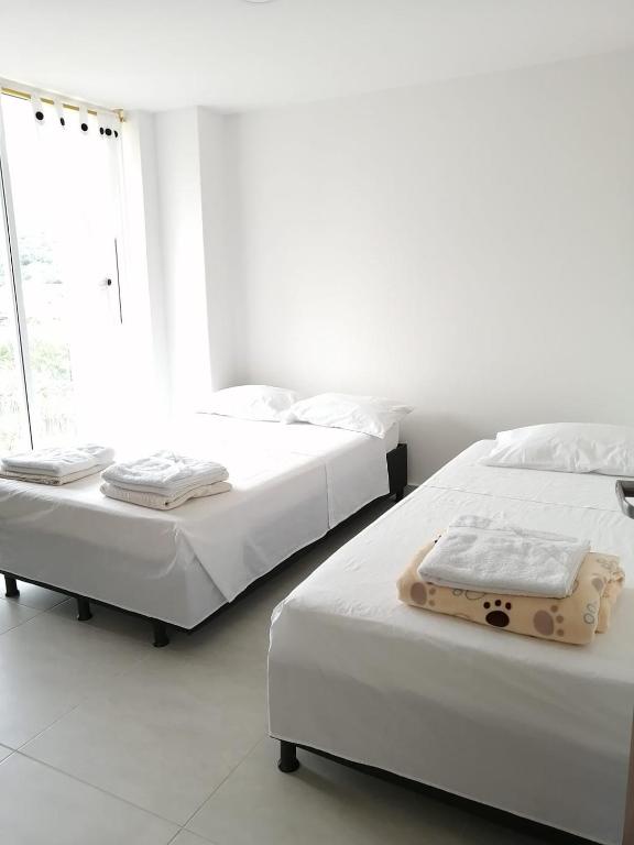 Hermoso apartamento familiar con parqueadero privado - 2