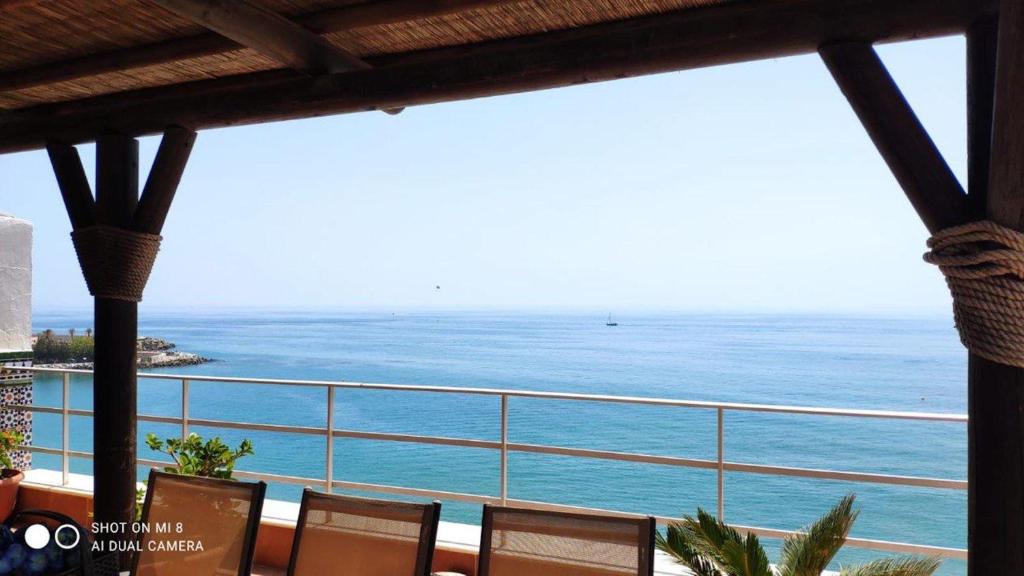 Holidays2Fuengirola Duplex 1st line sea, terrace - 2