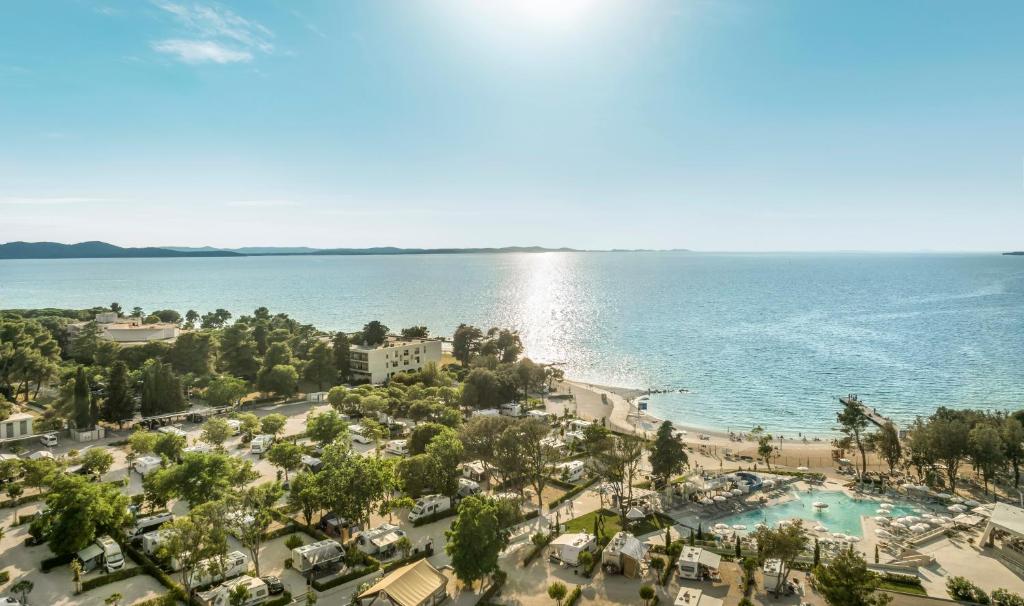 Falkensteiner Premium Mobile Homes and Camping Zadar photo