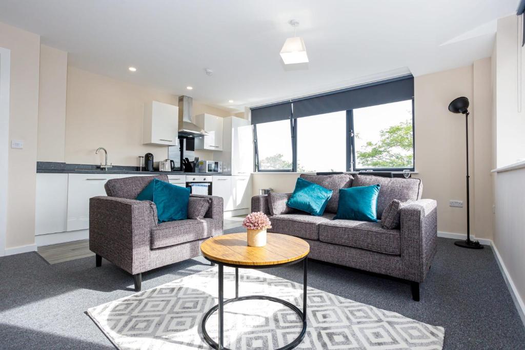 Contemporary 2 Bedroom Apartment Manchester — Hotel in Manchester