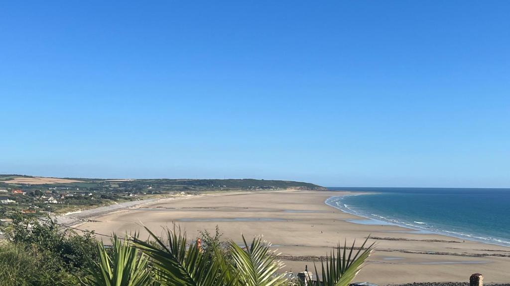 Maison proche mer - plage de Sciotot (2,5 km)